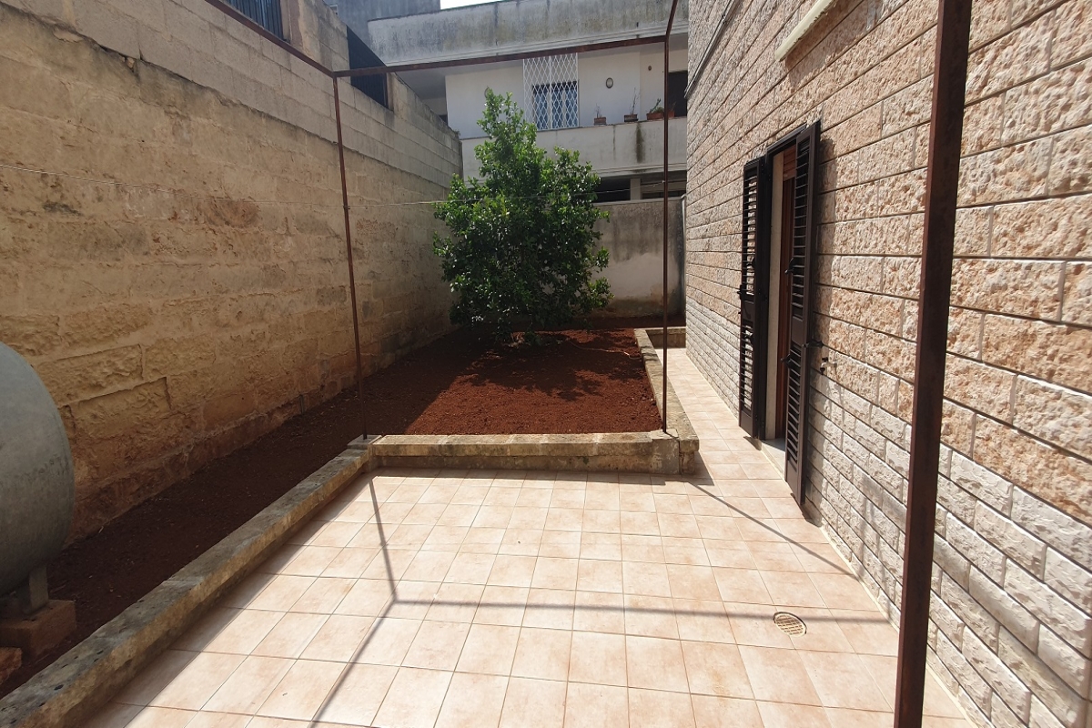 15 giardino.jpg